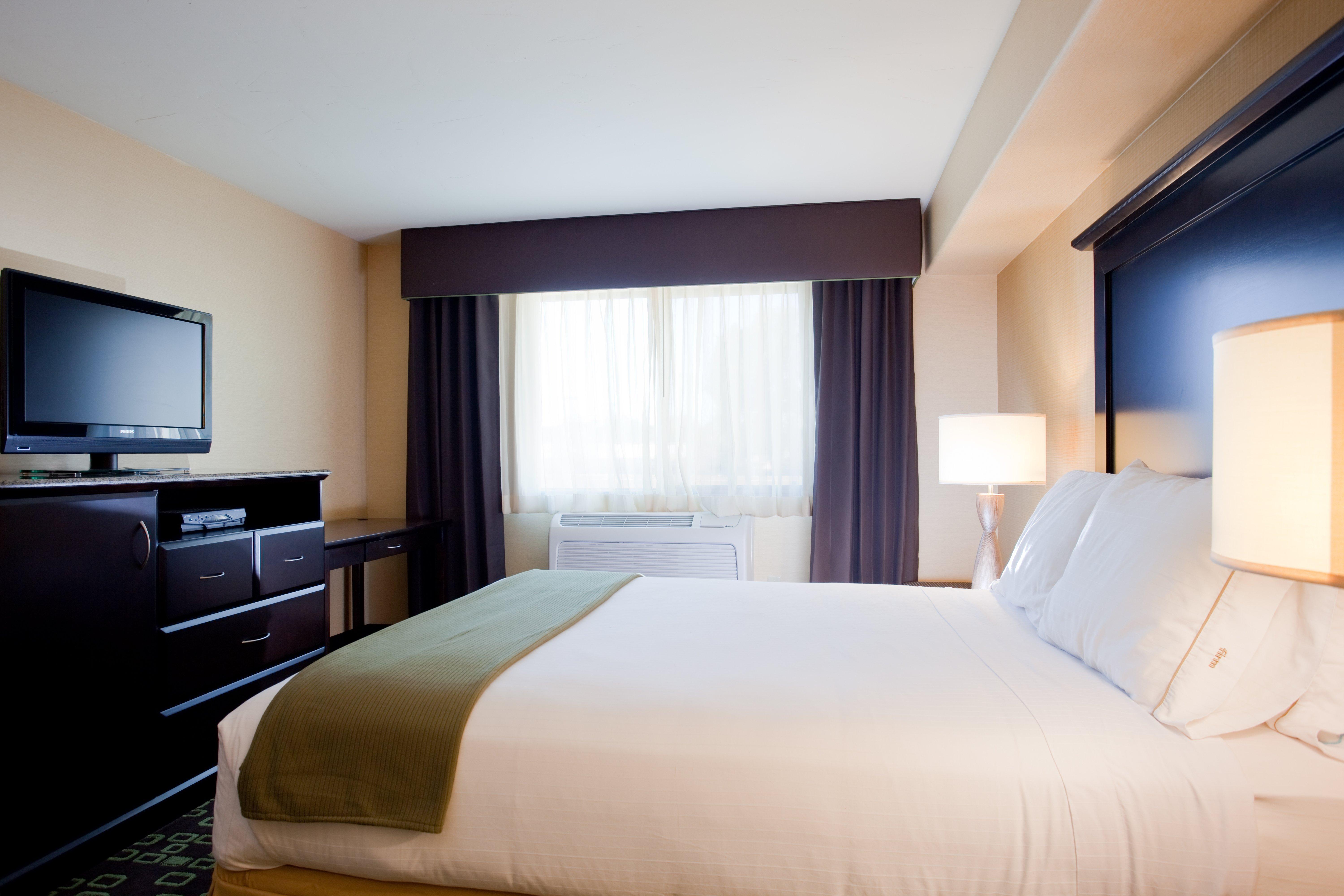 Express & Woodland Hills By Ihg 3* Los Ángeles