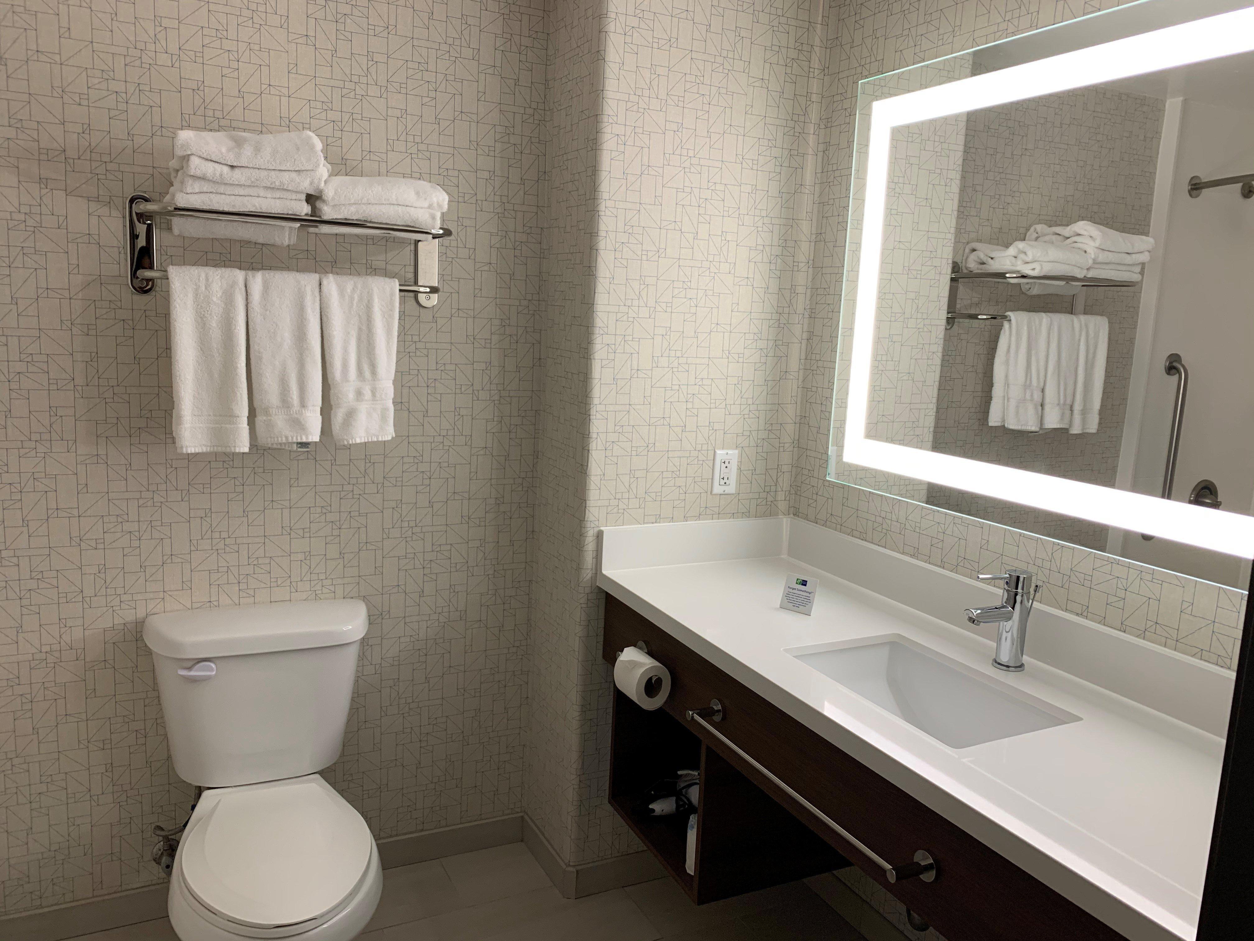 Express & Woodland Hills By Ihg Los Ángeles