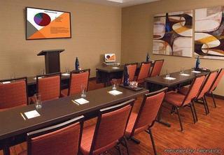 Express & Woodland Hills By Ihg Los Ángeles